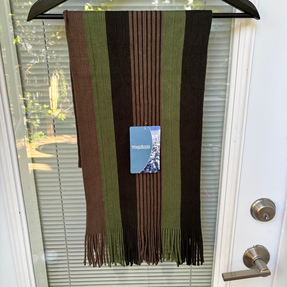 NWT Wind River Men's Scarf 68”